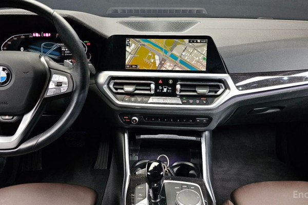 2022 BMW 3 серии с пробегом 25 351 км