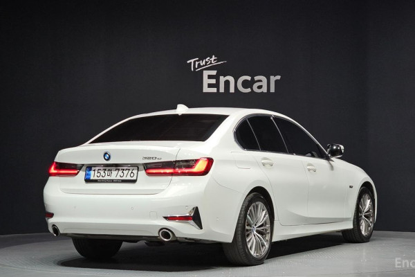 2022 BMW 3 серии с пробегом 49 742 км