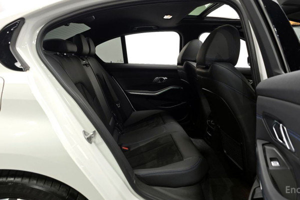 2021 BMW 3 серии с пробегом 25 788 км