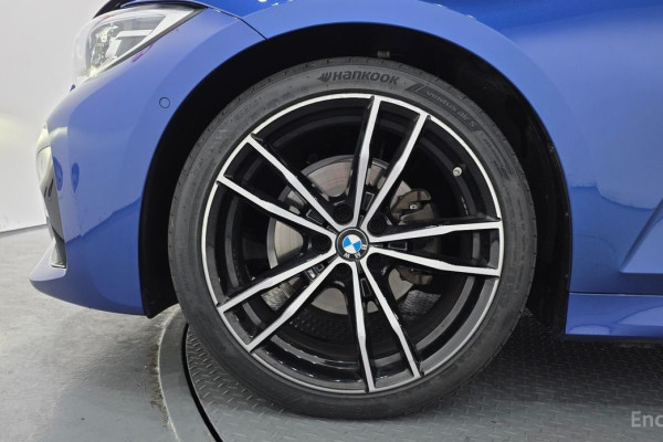 2022 BMW 3 серии с пробегом 14 351 км