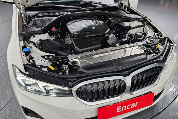 2023 BMW 3 серии с пробегом 16 958 км