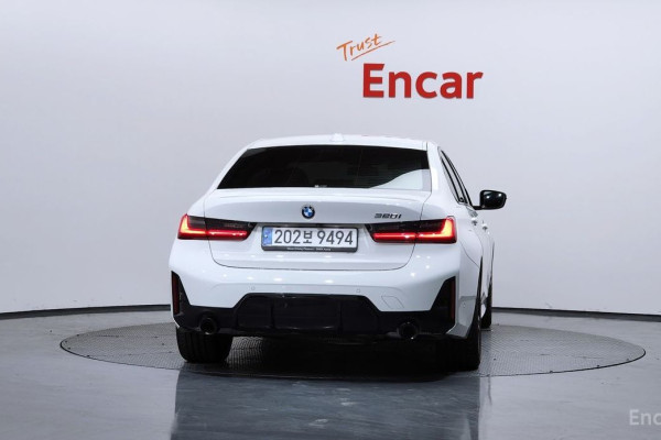 2023 BMW 3 серии с пробегом 8 672 км