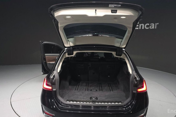 2022 BMW 3 серии с пробегом 67 447 км