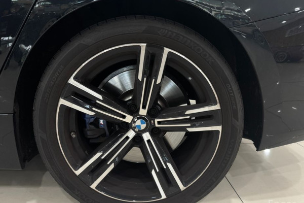 2023 BMW 3 серии с пробегом 19 858 км