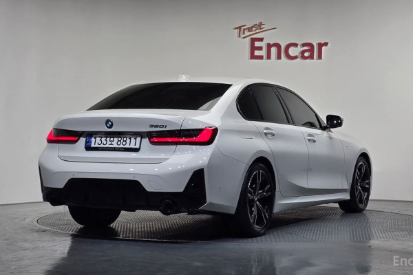 2023 BMW 3 серии с пробегом 25 876 км