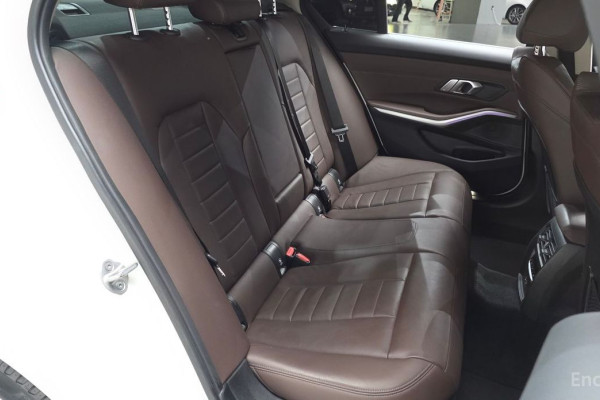 2022 BMW 3 серии с пробегом 65 312 км