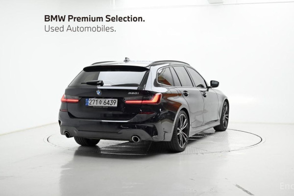 2022 BMW 3 серии с пробегом 32 064 км