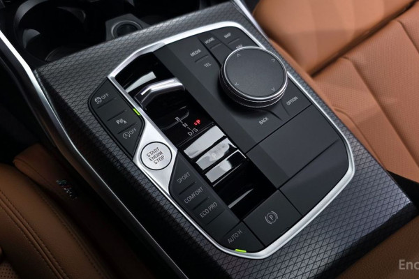 2023 BMW 3 серии с пробегом 12 700 км