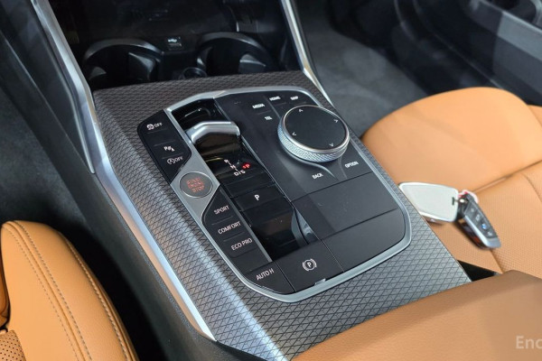 2023 BMW 3 серии с пробегом 25 876 км