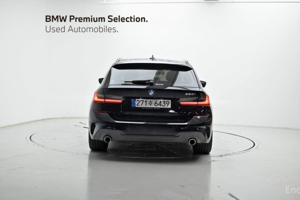 2022 BMW 3 серии с пробегом 32 064 км