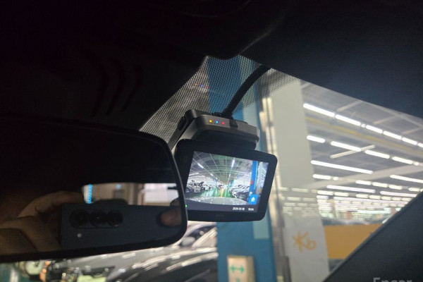 2023 BMW 3 серии с пробегом 12 906 км