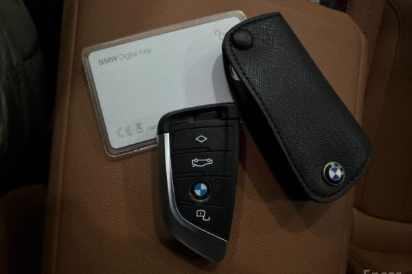 2023 BMW 3 серии с пробегом 19 858 км