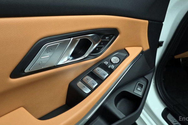 2023 BMW 3 серии с пробегом 12 700 км