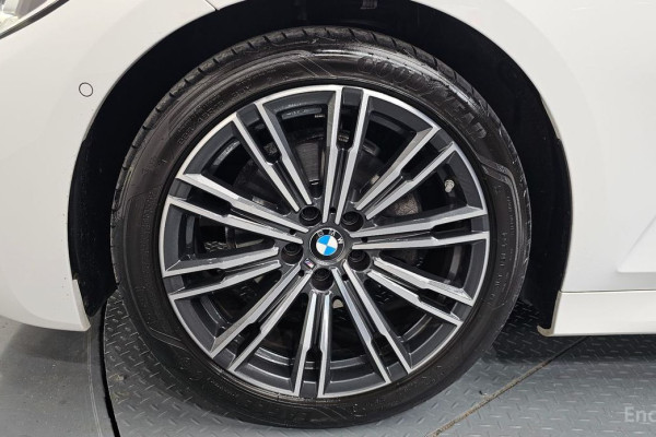 2021 BMW 3 серии с пробегом 30 340 км