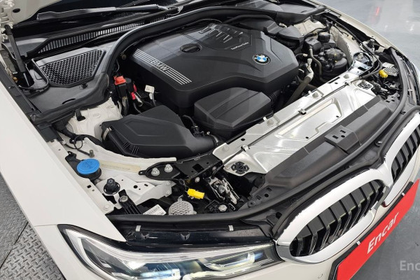 2021 BMW 3 серии с пробегом 30 340 км