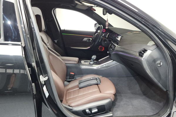 2022 BMW 3 серии с пробегом 47 576 км