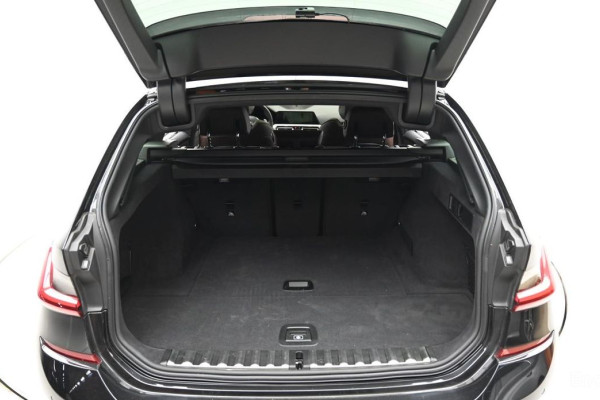 2022 BMW 3 серии с пробегом 32 064 км