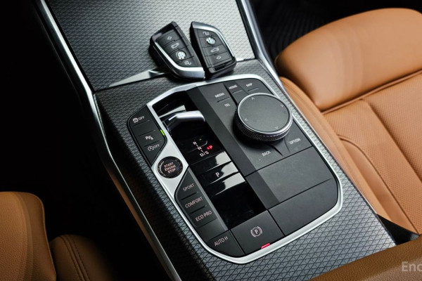 2023 BMW 3 серии с пробегом 43 726 км