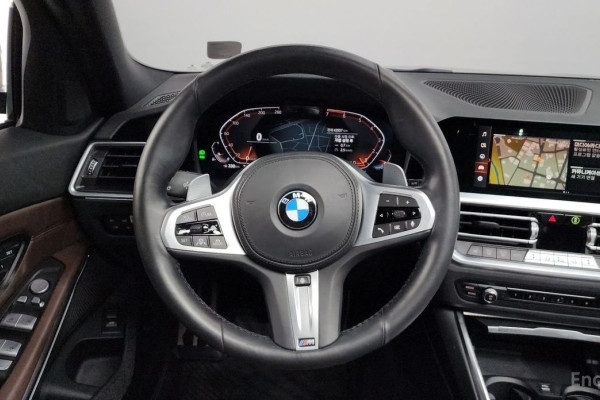 2022 BMW 3 серии с пробегом 43 557 км