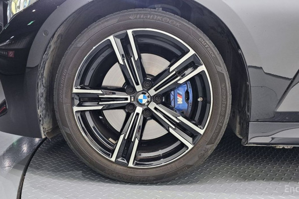 2023 BMW 3 серии с пробегом 42 048 км