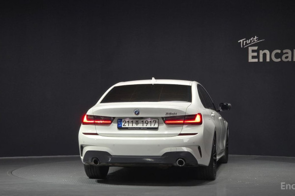 2022 BMW 3 серии с пробегом 20 496 км