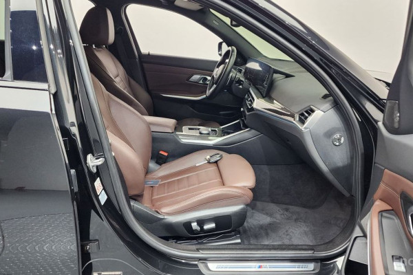 2023 BMW 3 серии с пробегом 28 191 км