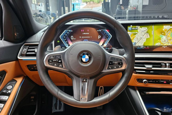 2023 BMW 3 серии с пробегом 36 471 км