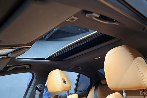 2023 BMW 3 серии с пробегом 36 471 км