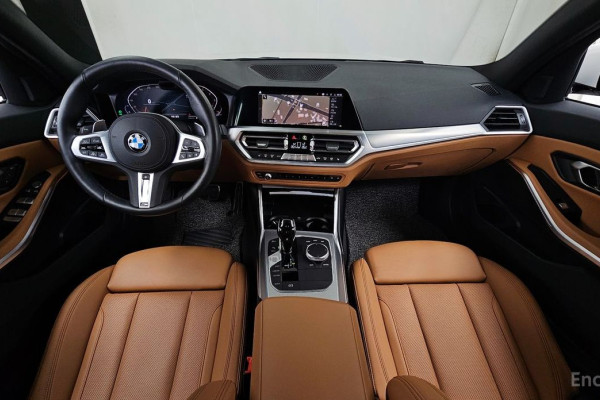 2022 BMW 3 серии с пробегом 20 496 км