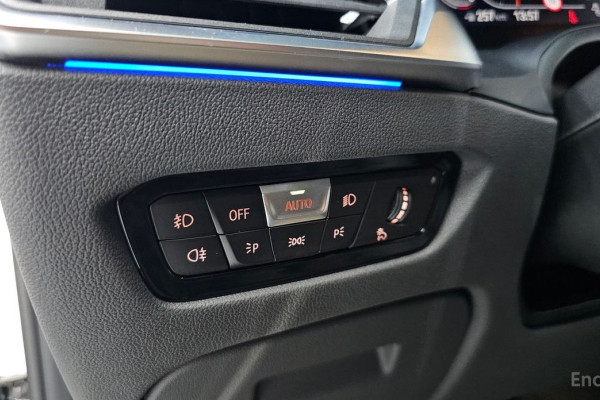 2021 BMW 3 серии с пробегом 30 340 км