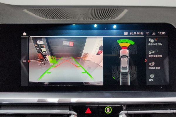 2022 BMW 3 серии с пробегом 49 206 км