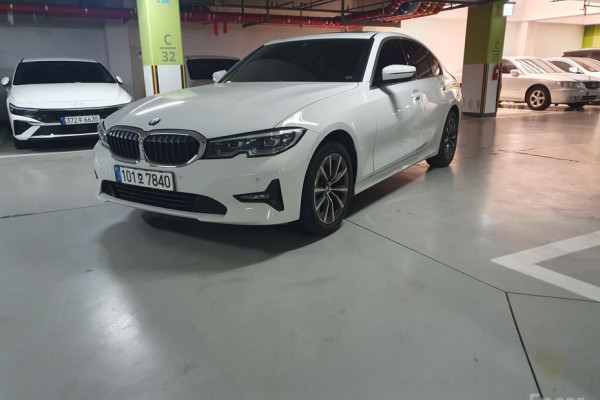2021 BMW 3 серии с пробегом 45 957 км