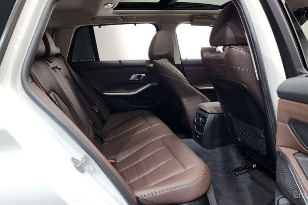 2022 BMW 3 серии с пробегом 34 597 км