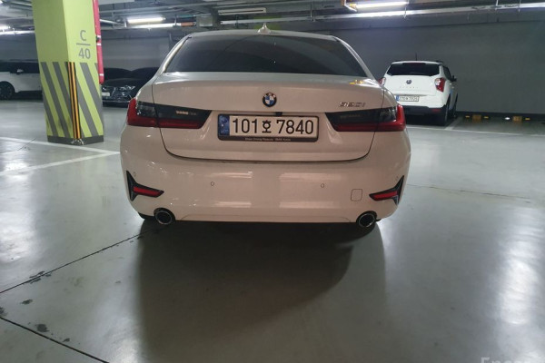 2021 BMW 3 серии с пробегом 45 957 км