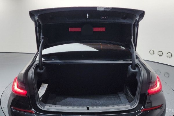 2022 BMW 3 серии с пробегом 49 206 км