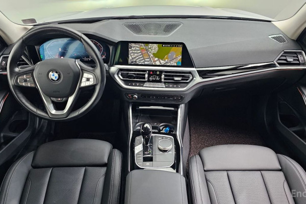 2021 BMW 3 серии с пробегом 24 681 км