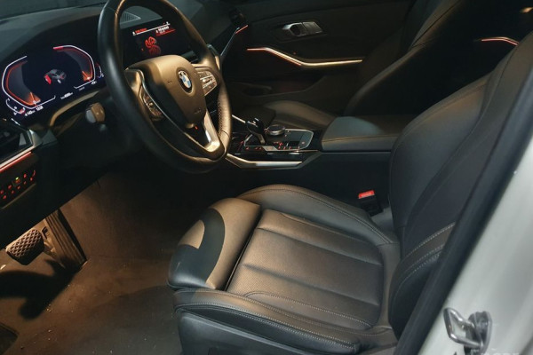 2021 BMW 3 серии с пробегом 45 957 км
