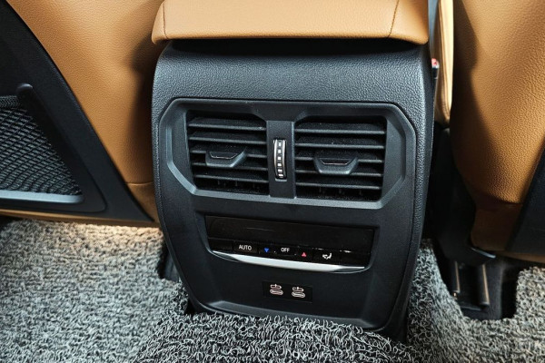 2022 BMW 3 серии с пробегом 20 496 км