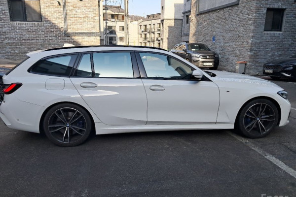 2022 BMW 3 серии с пробегом 32 750 км
