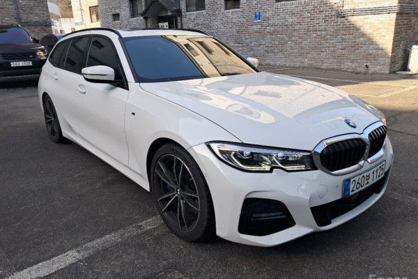 2022 BMW 3 серии с пробегом 32 750 км