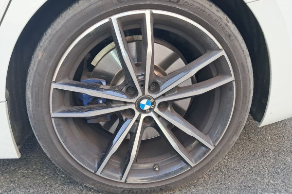 2022 BMW 3 серии с пробегом 32 750 км