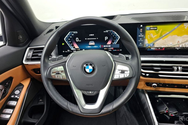 2023 BMW 3 серии с пробегом 33 920 км