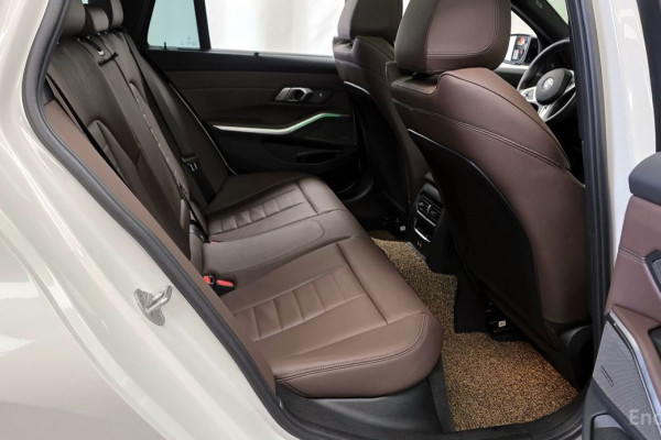 2023 BMW 3 серии с пробегом 29 975 км