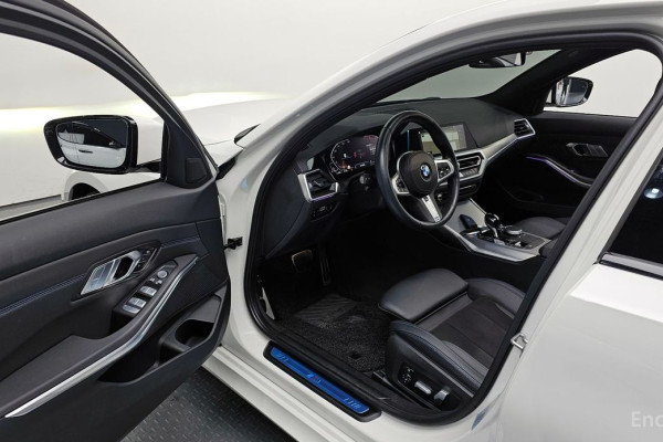 2022 BMW 3 серии с пробегом 42 687 км