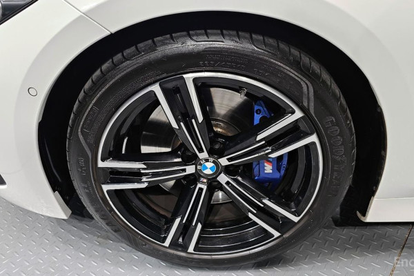 2023 BMW 3 серии с пробегом 35 563 км