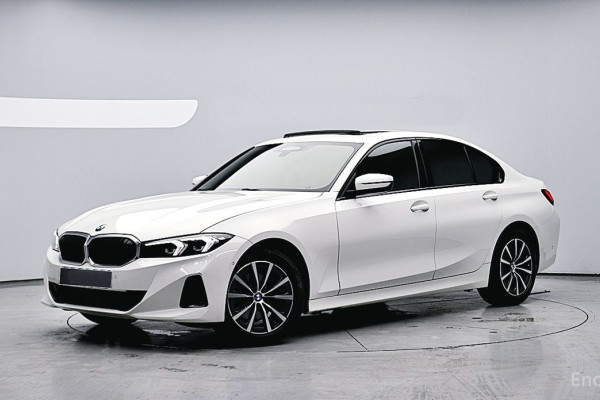 2023 BMW 3 серии с пробегом 25 508 км