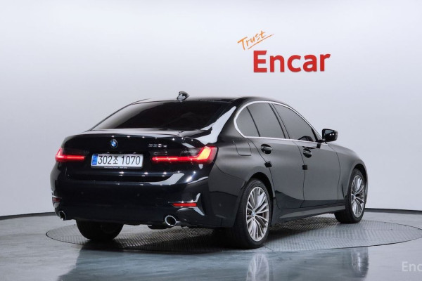 2021 BMW 3 серии с пробегом 63 391 км