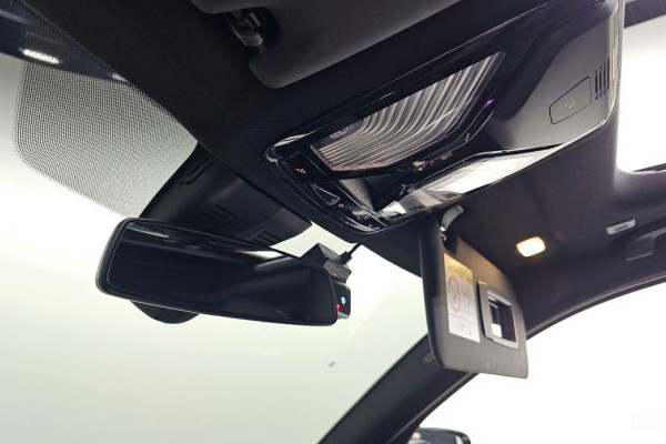 2022 BMW 3 серии с пробегом 42 687 км