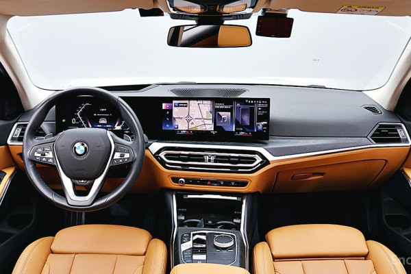 2023 BMW 3 серии с пробегом 25 508 км