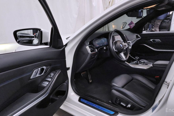 2021 BMW 3 серии с пробегом 85 021 км